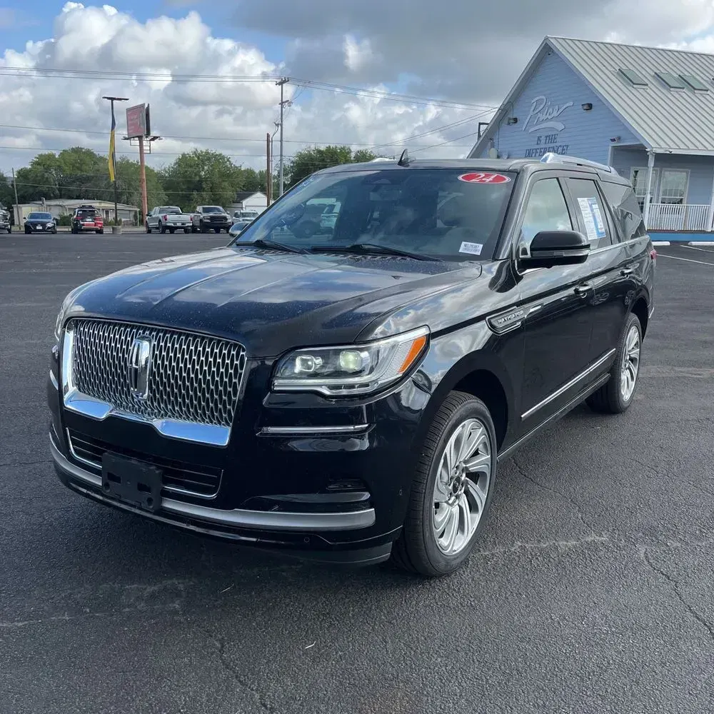 2024 Lincoln Navigator Premiere