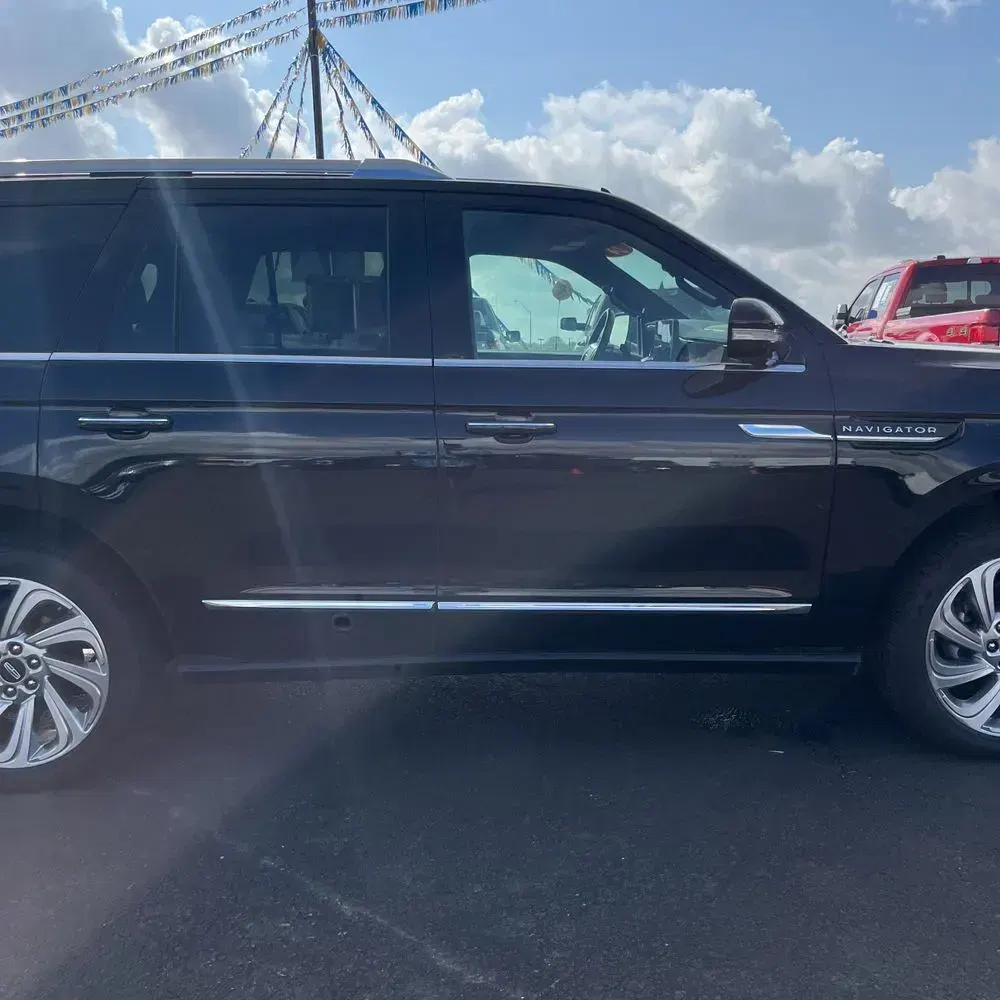 2024 Lincoln Navigator Premiere