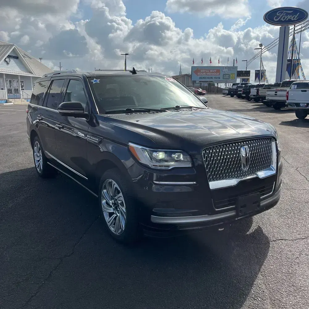 2024 Lincoln Navigator Premiere