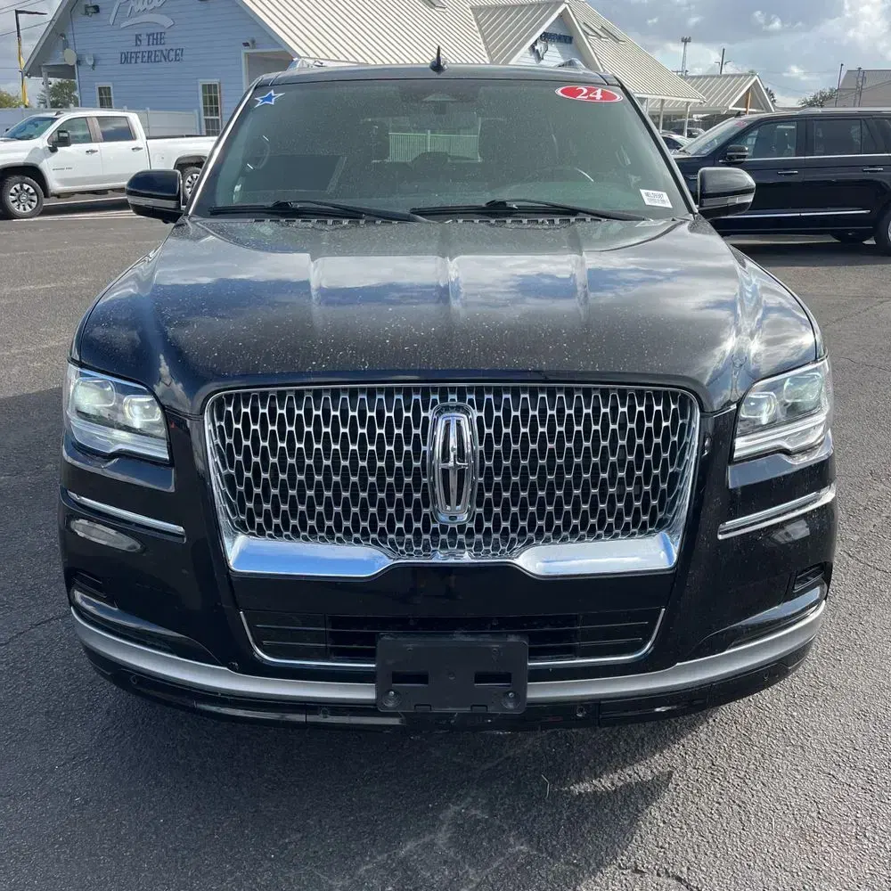 2024 Lincoln Navigator Premiere