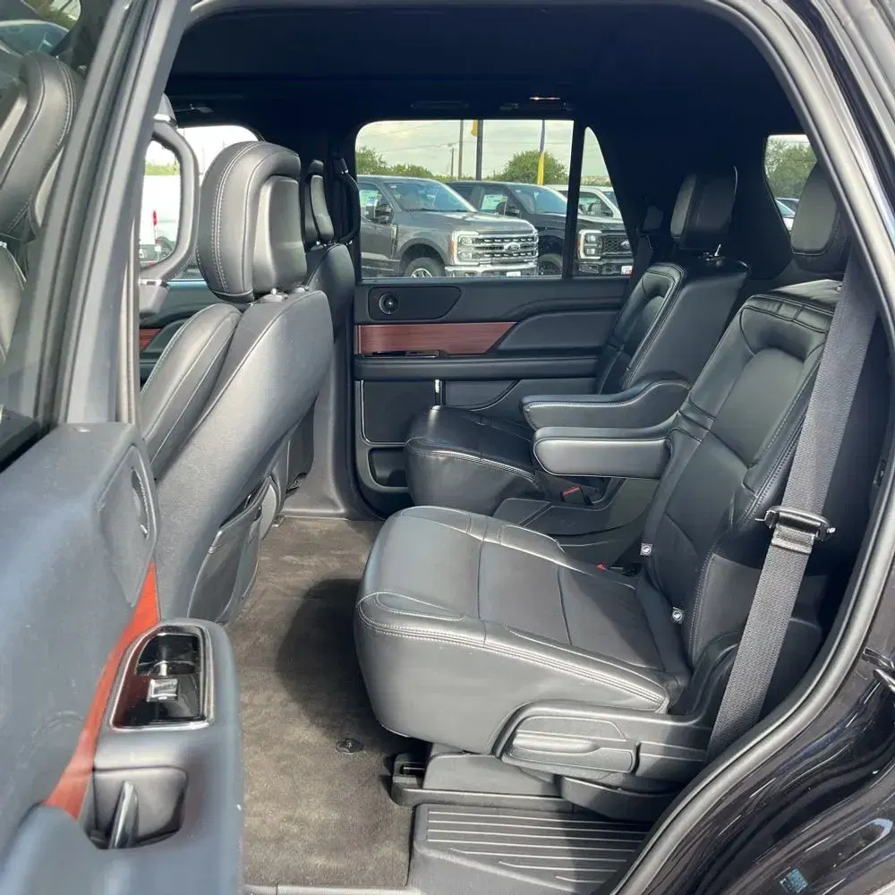 2024 Lincoln Navigator Premiere