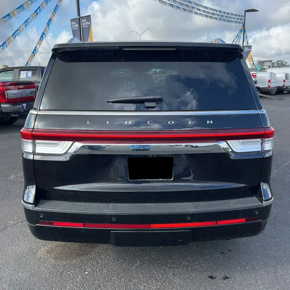 2024 Lincoln Navigator Premiere