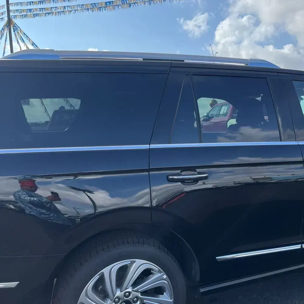 2024 Lincoln Navigator Premiere