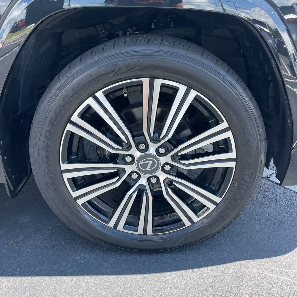 2022 Lexus LX 600 Luxury