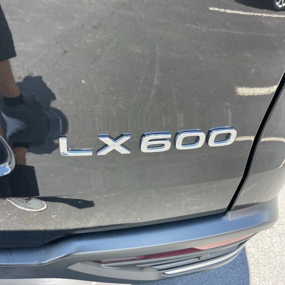 2022 Lexus LX 600 Luxury