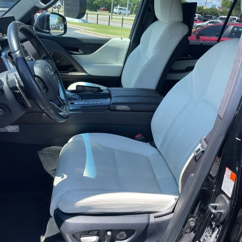 2022 Lexus LX 600 Luxury