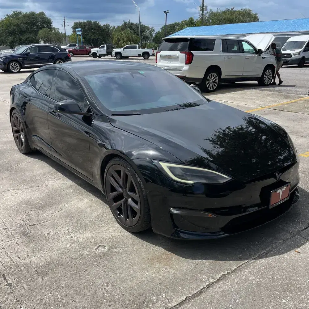 2021 Tesla Model S Plaid