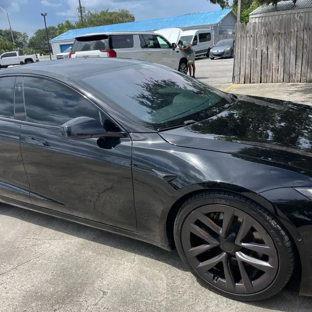 2021 Tesla Model S Plaid