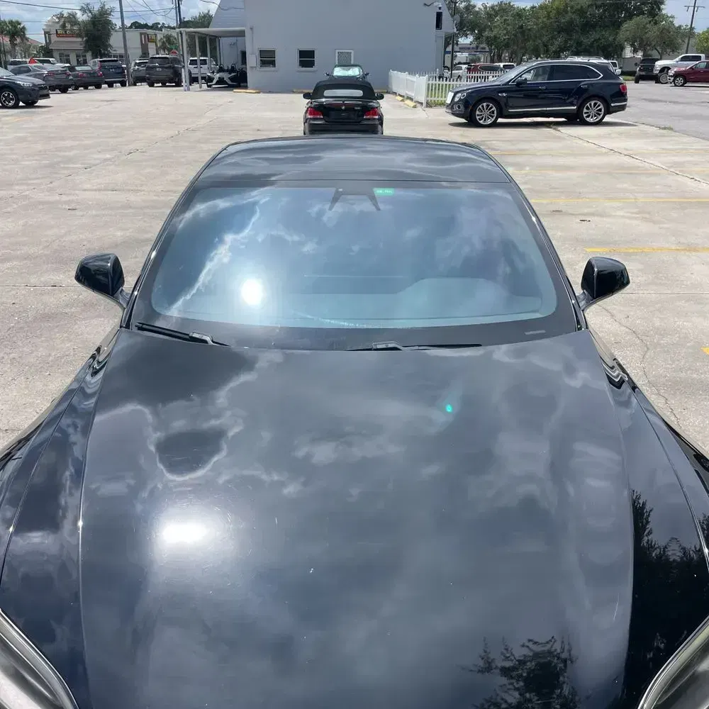2021 Tesla Model S Plaid
