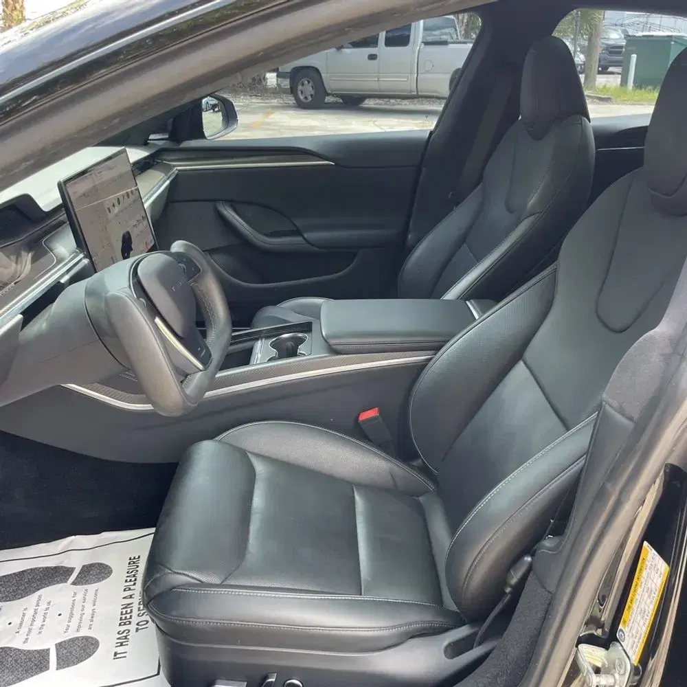 2021 Tesla Model S Plaid