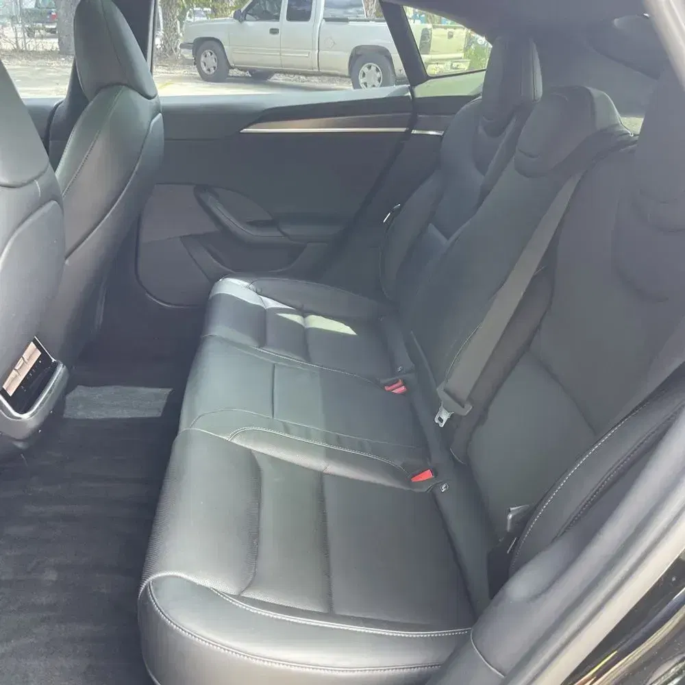 2021 Tesla Model S Plaid