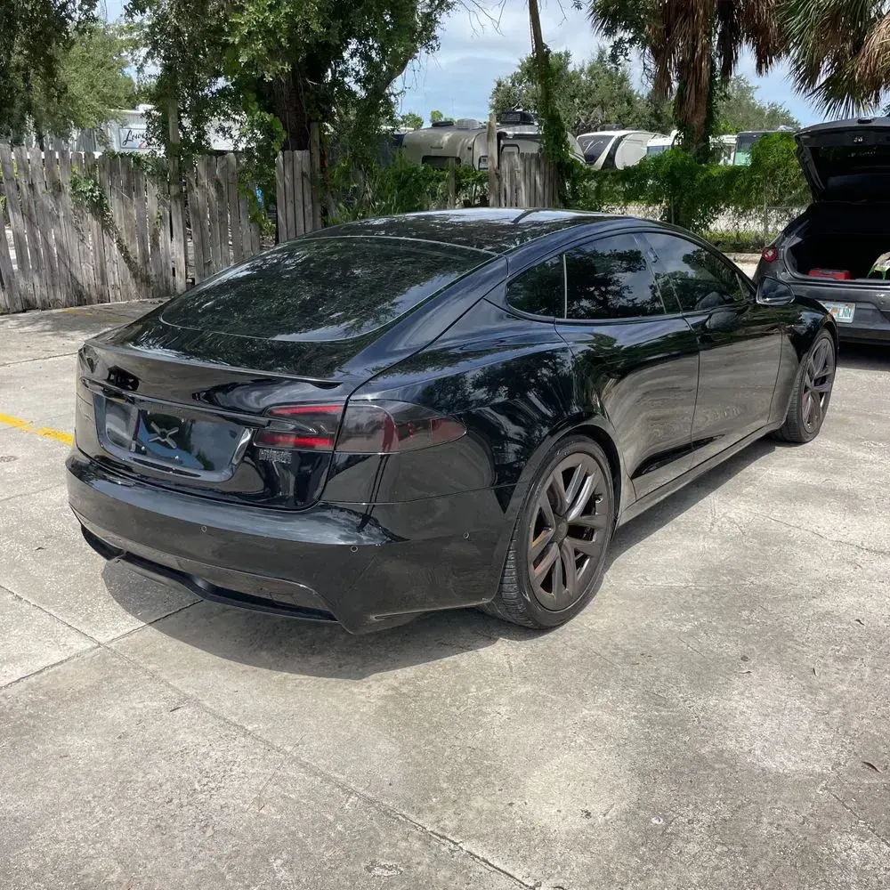 2021 Tesla Model S Plaid