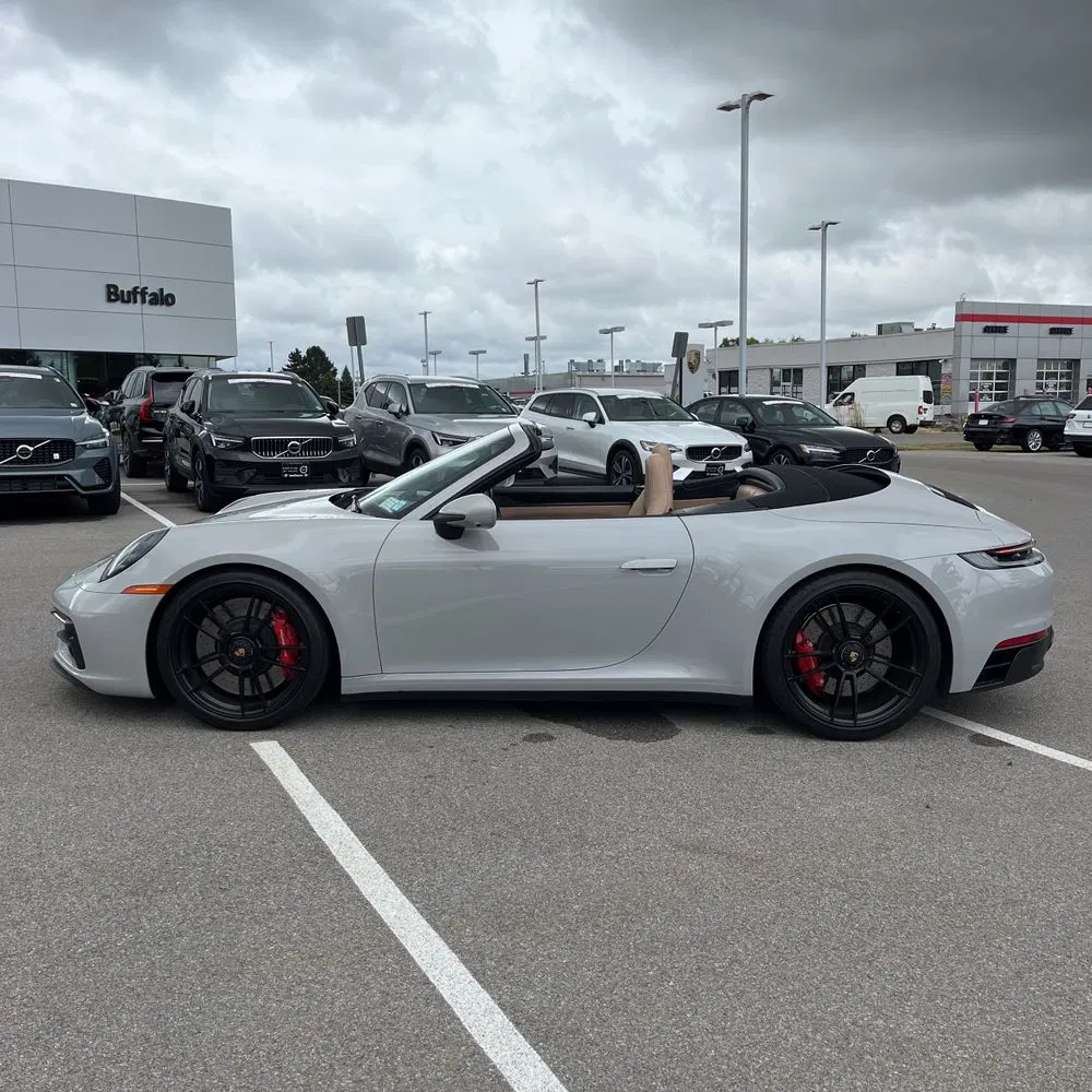 2023 Porsche 911 Carrera GTS