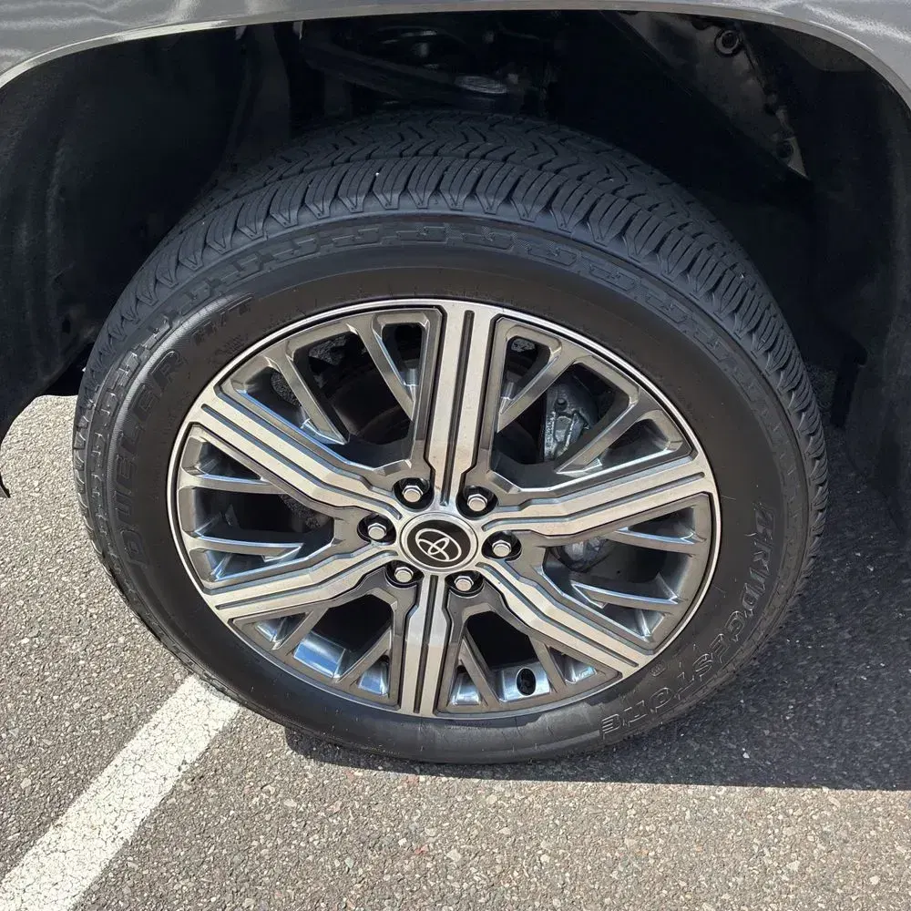 2024 Toyota Tundra Capstone HV