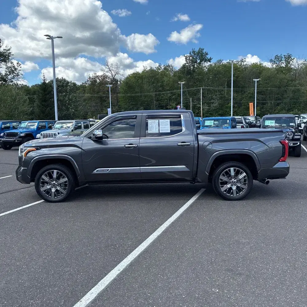 2024 Toyota Tundra Capstone HV