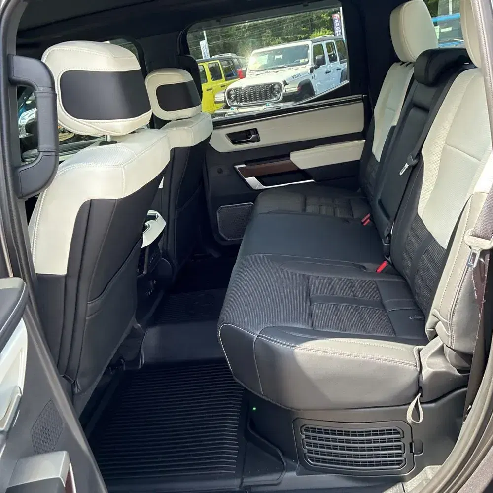 2024 Toyota Tundra Capstone HV