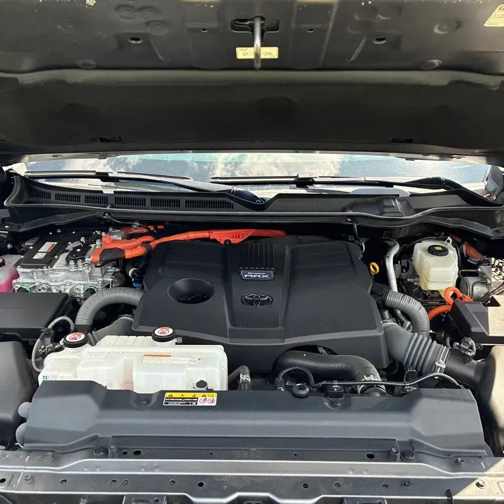2024 Toyota Tundra Capstone HV