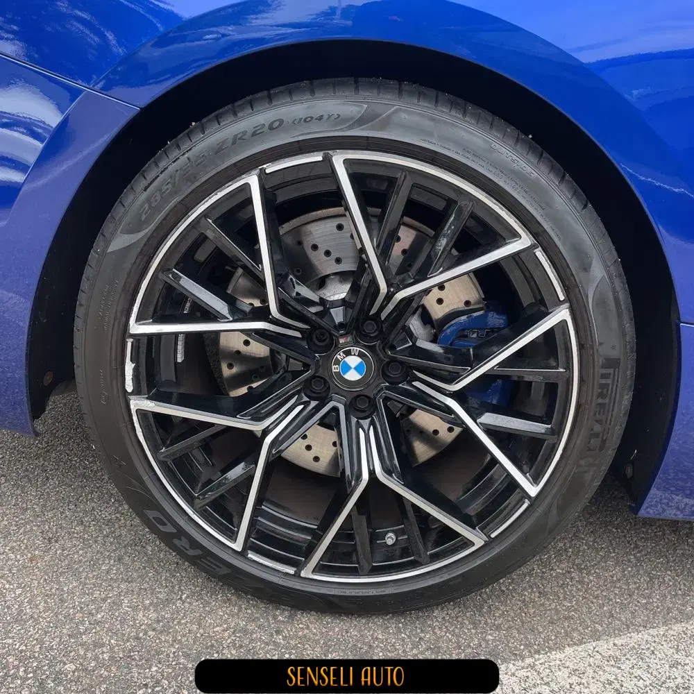 2023 BMW M8 Competition