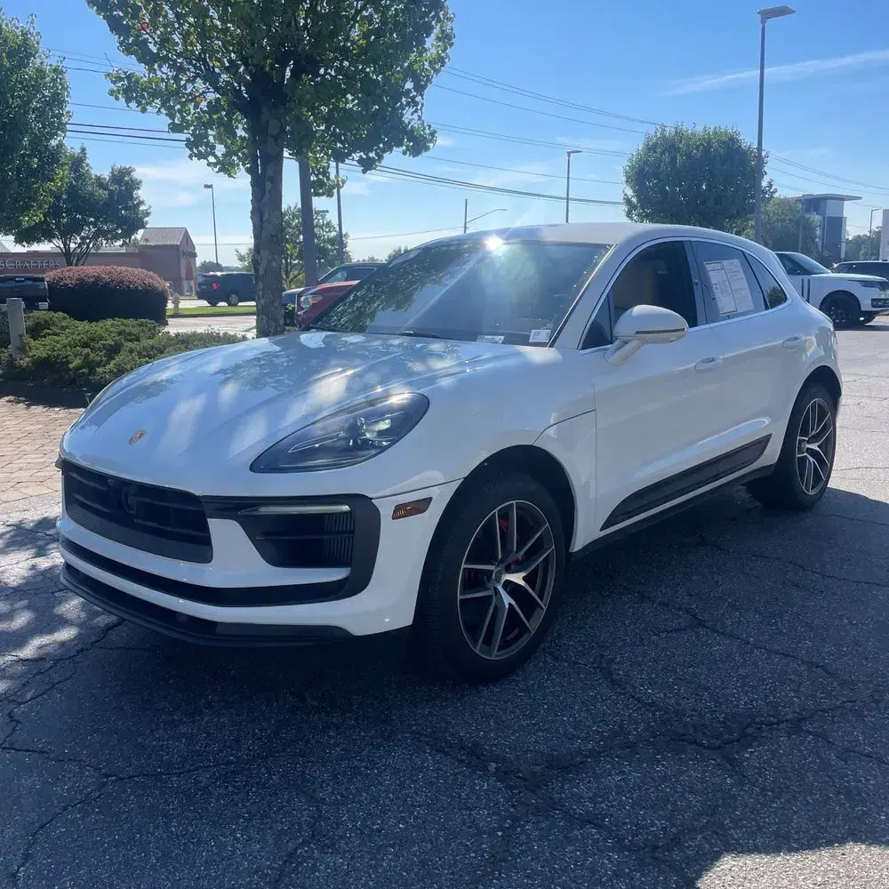 2022 Porsche Macan S
