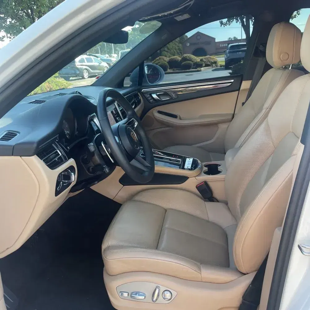 2022 Porsche Macan S