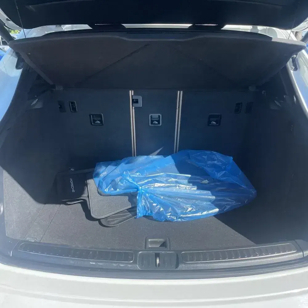 2022 Porsche Macan S