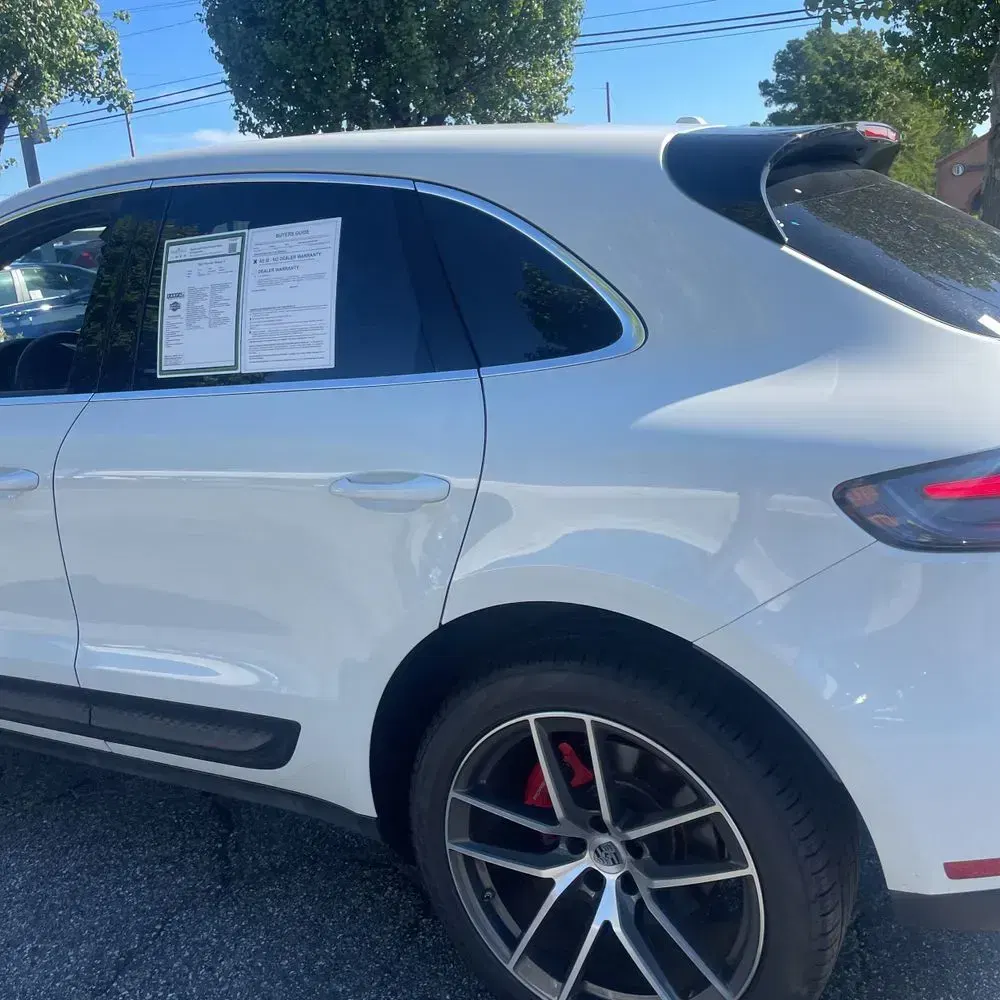 2022 Porsche Macan S