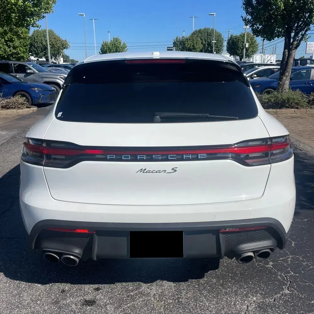 2022 Porsche Macan S