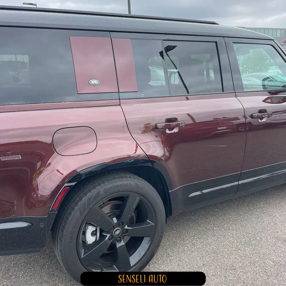 2023 Land Rover Defender 130 X-Dynamic SE