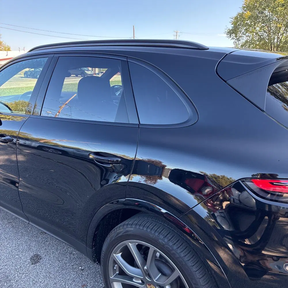 2023 Porsche Cayenne Platinum Edition