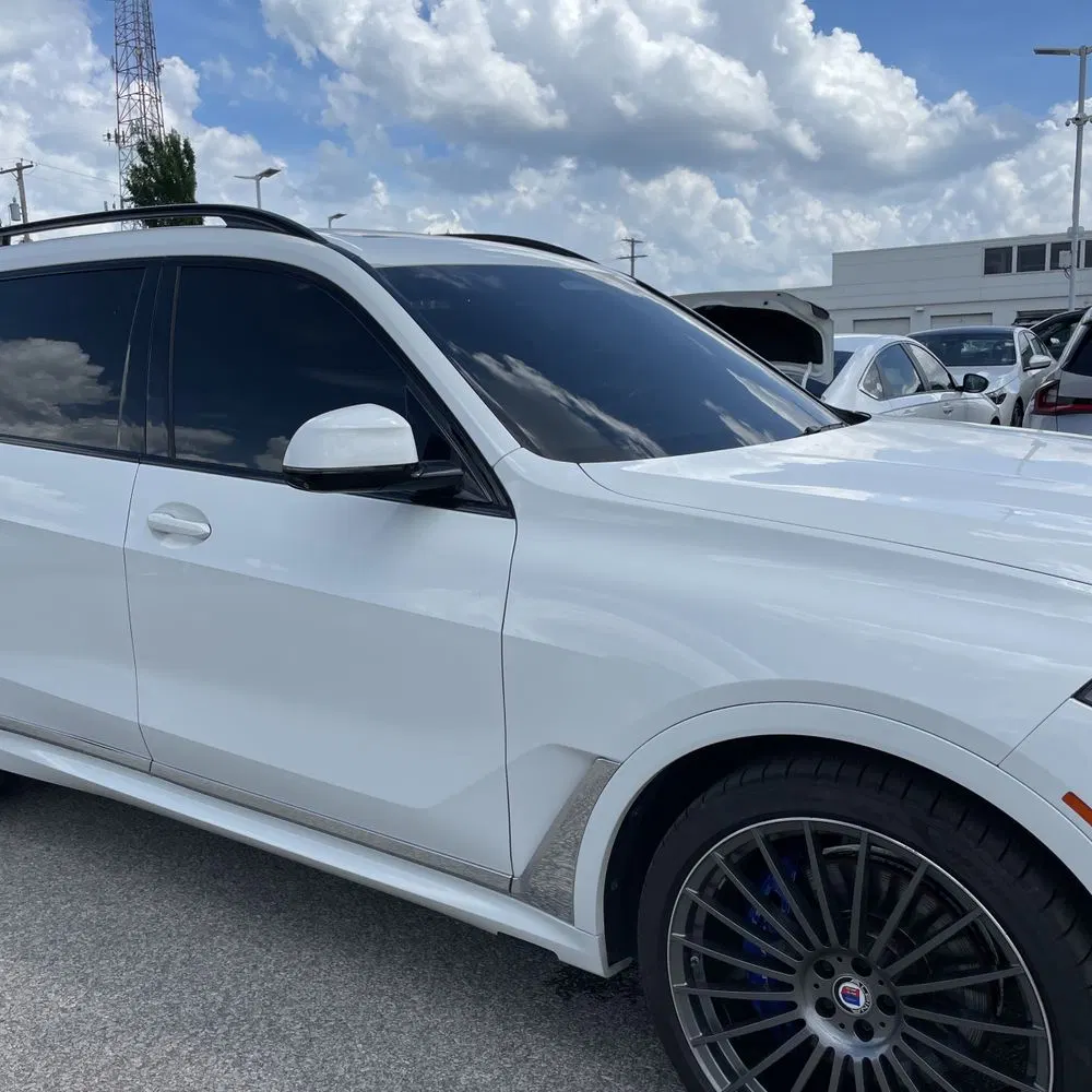 2022 BMW X7 ALPINA XB7