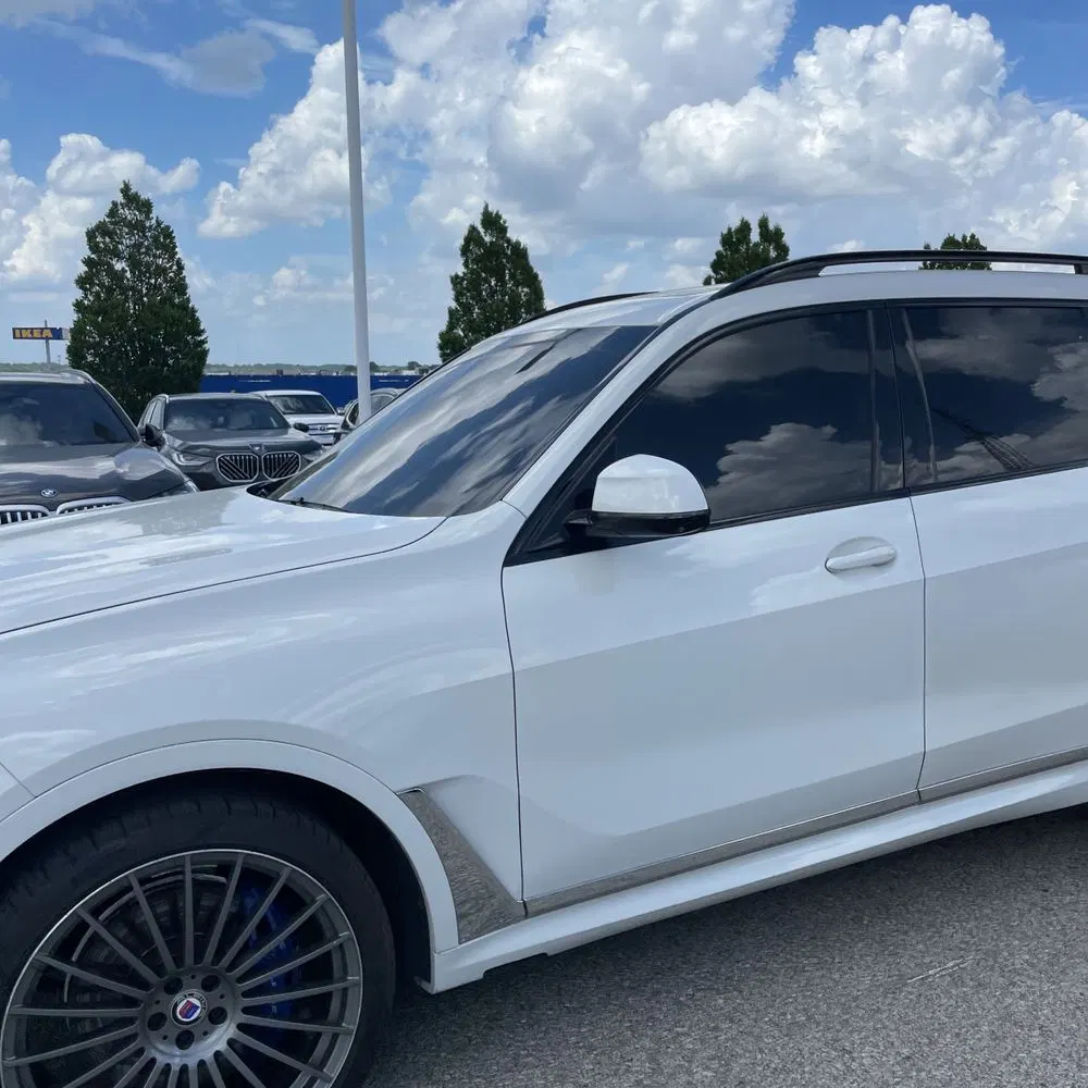 2022 BMW X7 ALPINA XB7