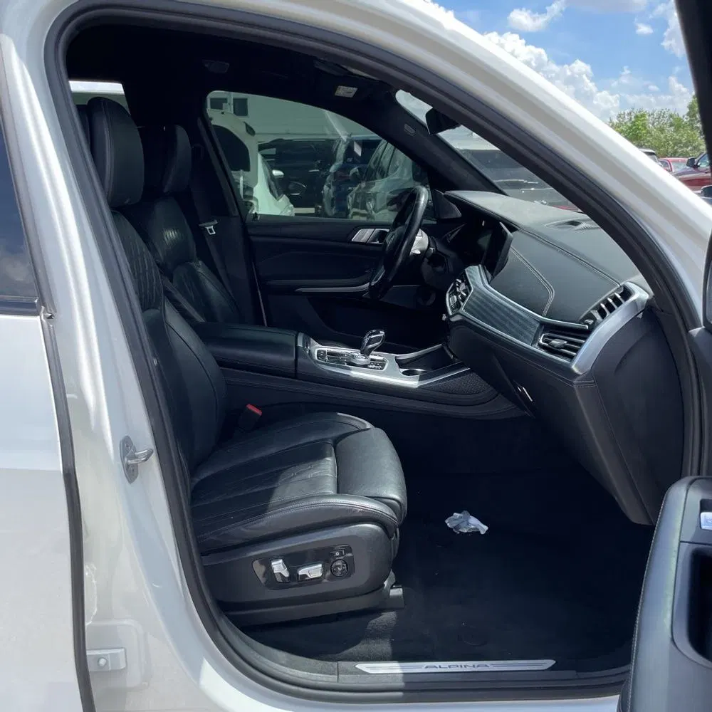 2022 BMW X7 ALPINA XB7