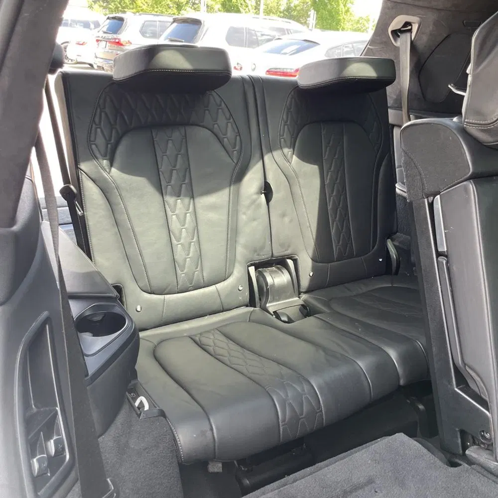 2022 BMW X7 ALPINA XB7