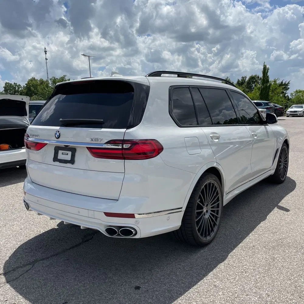 2022 BMW X7 ALPINA XB7