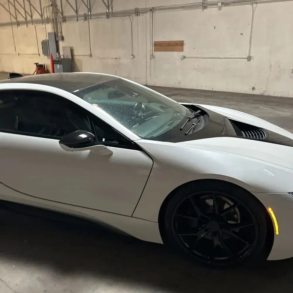 2016 BMW i8