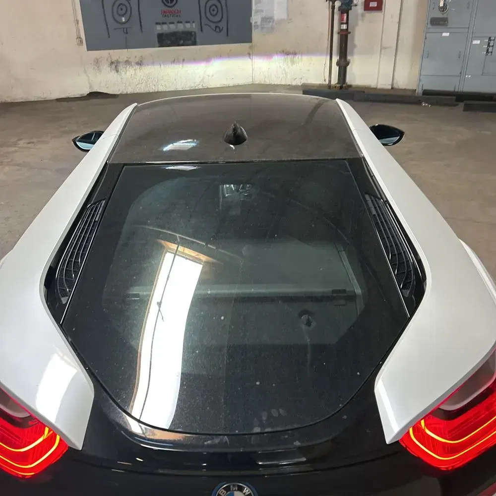 2016 BMW i8