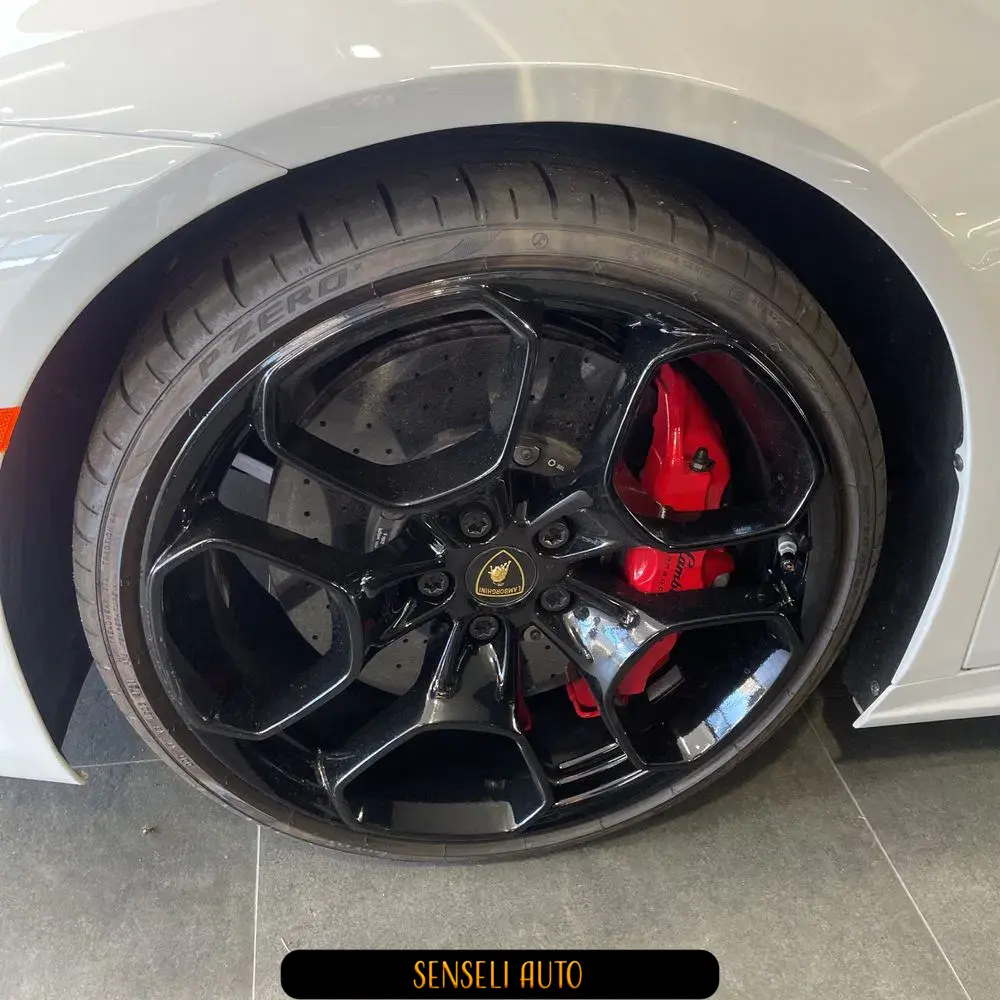 2016 Lamborghini Huracan Base