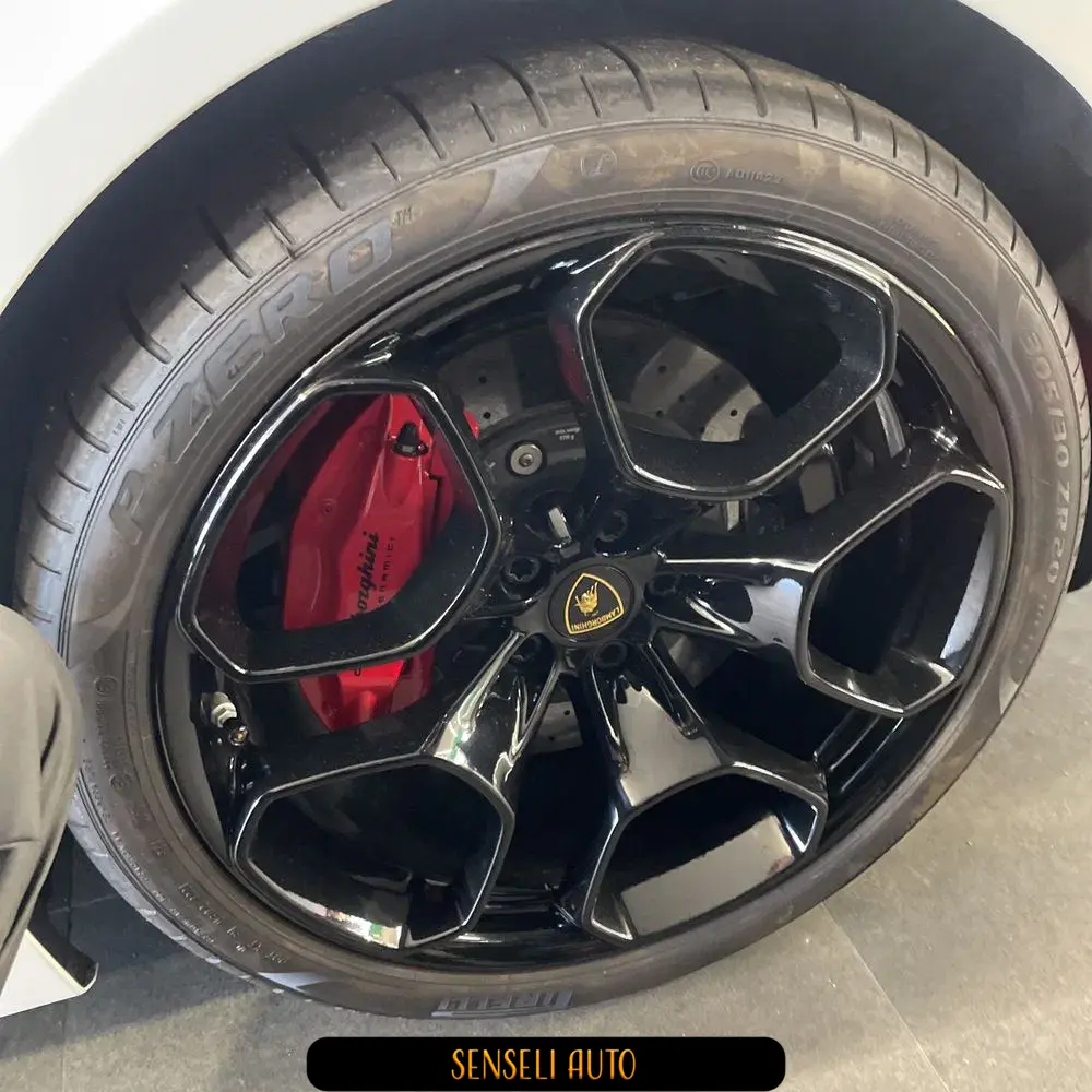 2016 Lamborghini Huracan Base