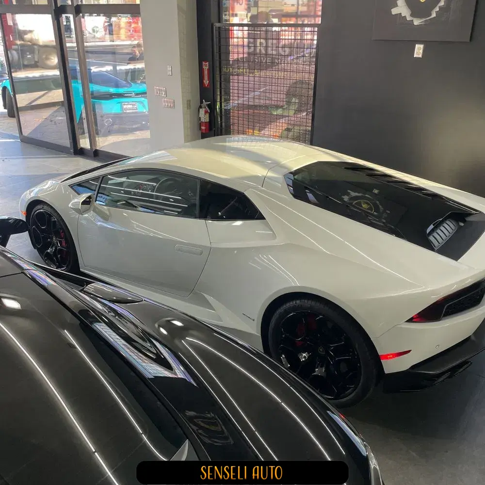 2016 Lamborghini Huracan Base