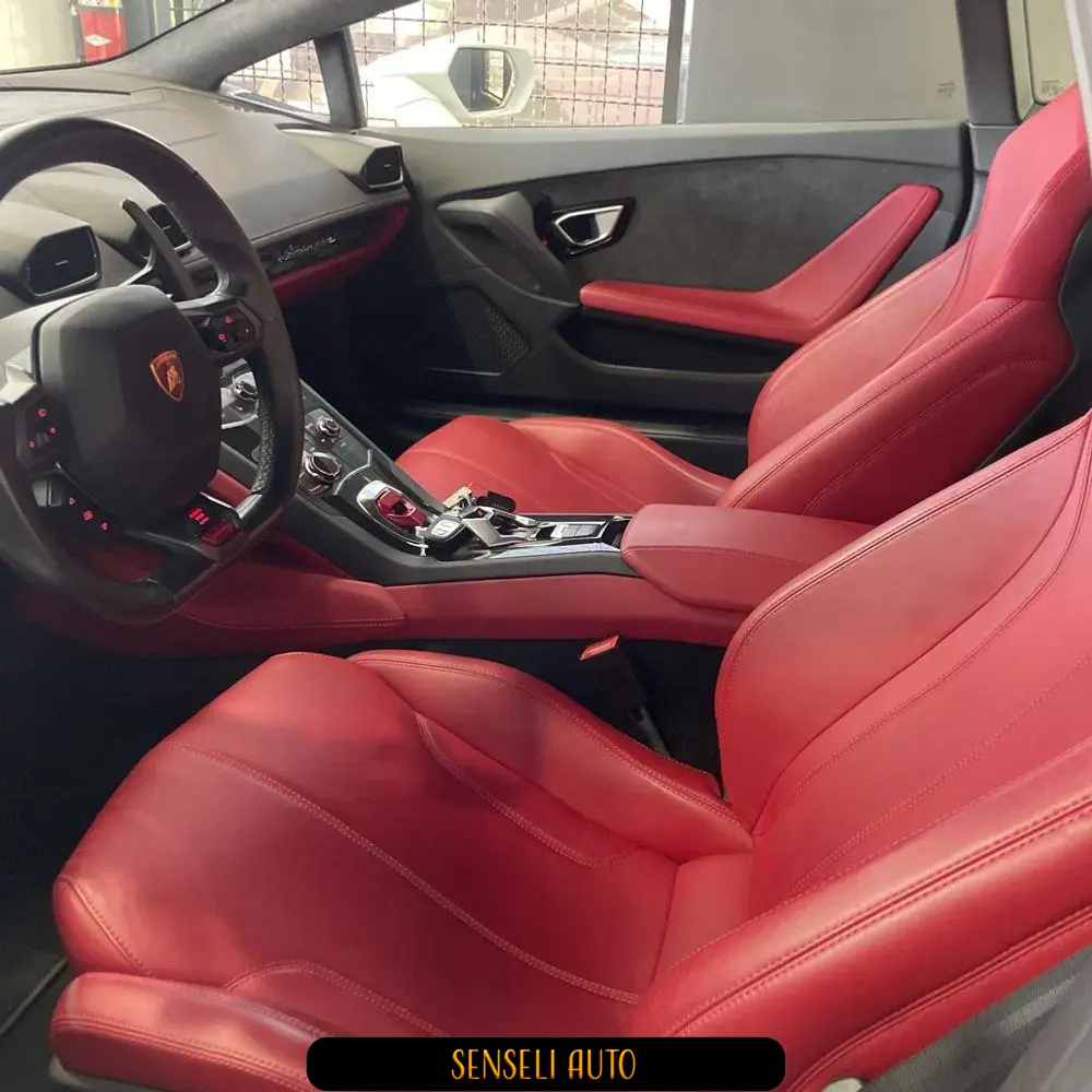 2016 Lamborghini Huracan Base
