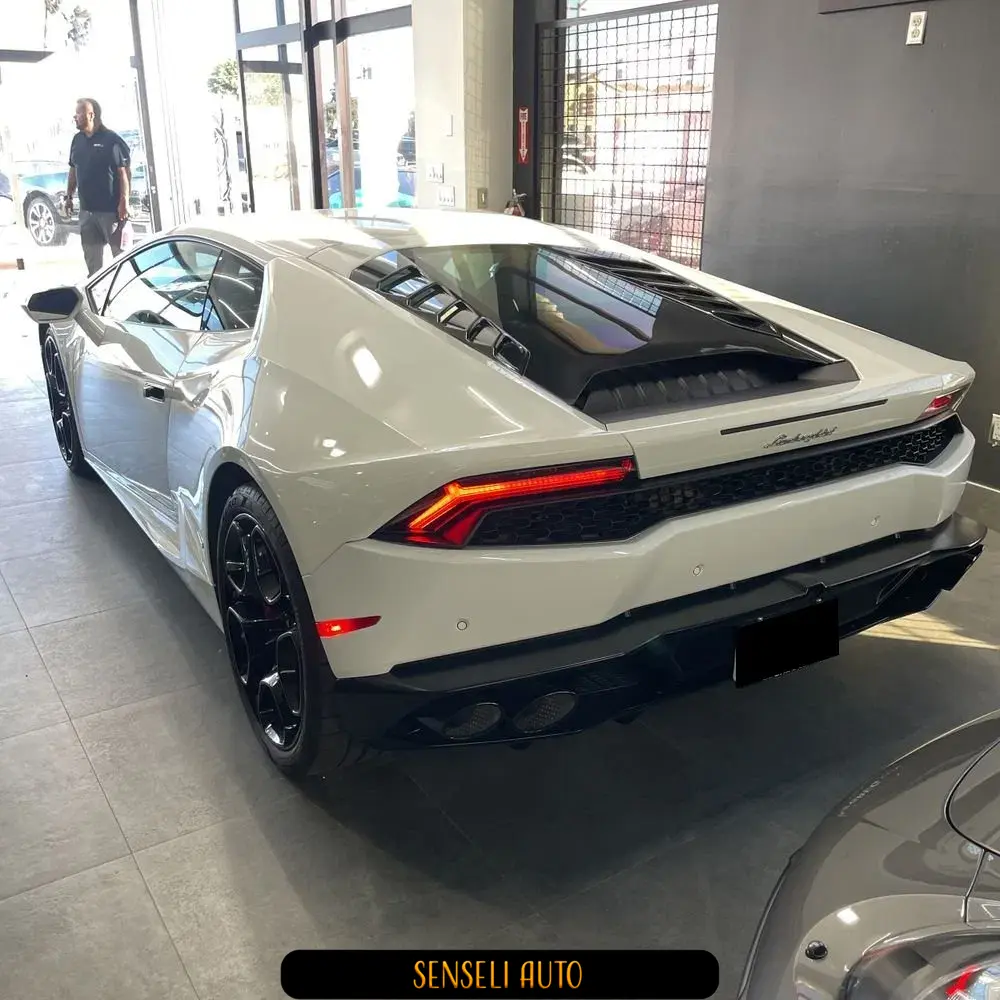 2016 Lamborghini Huracan Base
