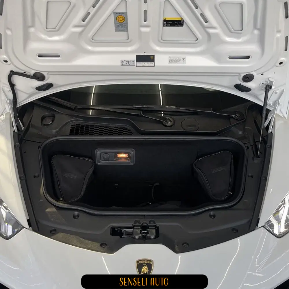 2016 Lamborghini Huracan Base