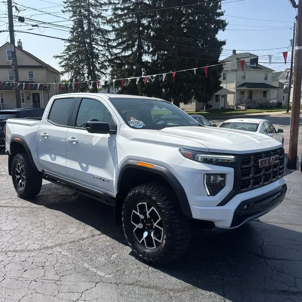 2024 GMC Canyon AT4X