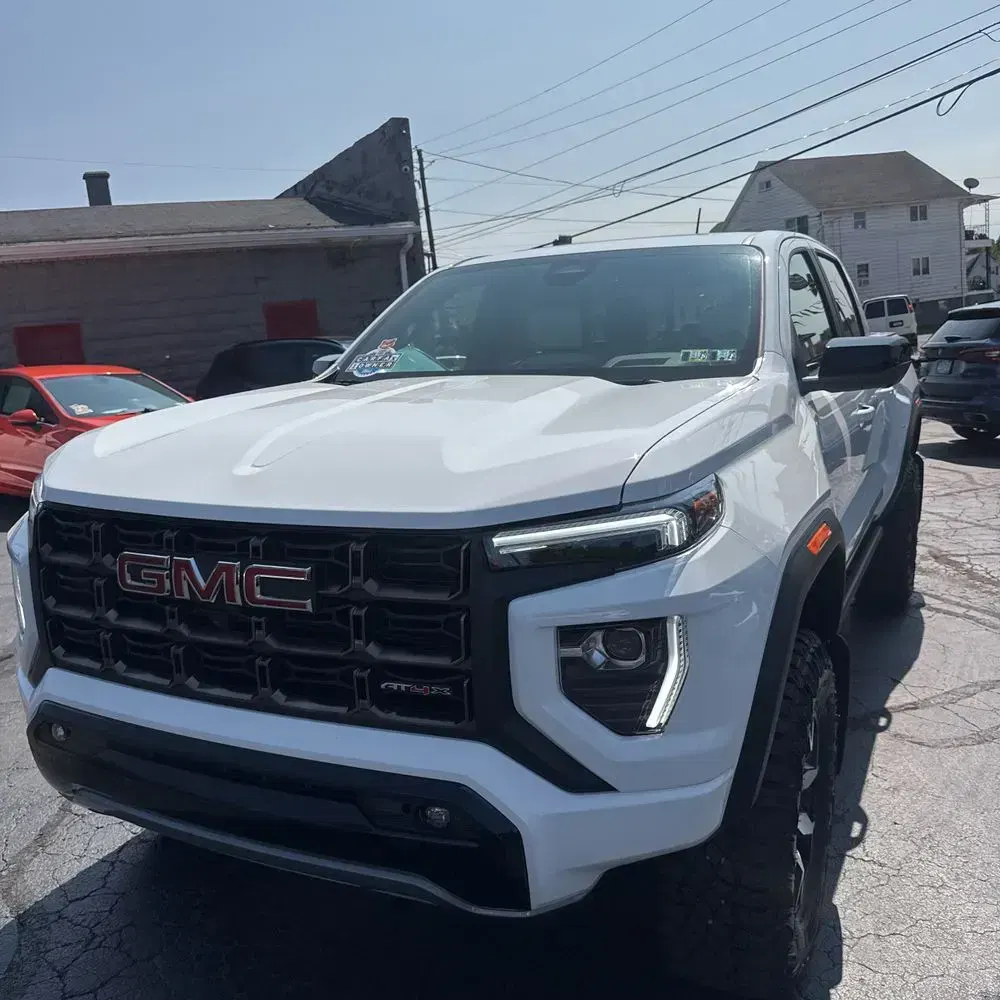 2024 GMC Canyon AT4X