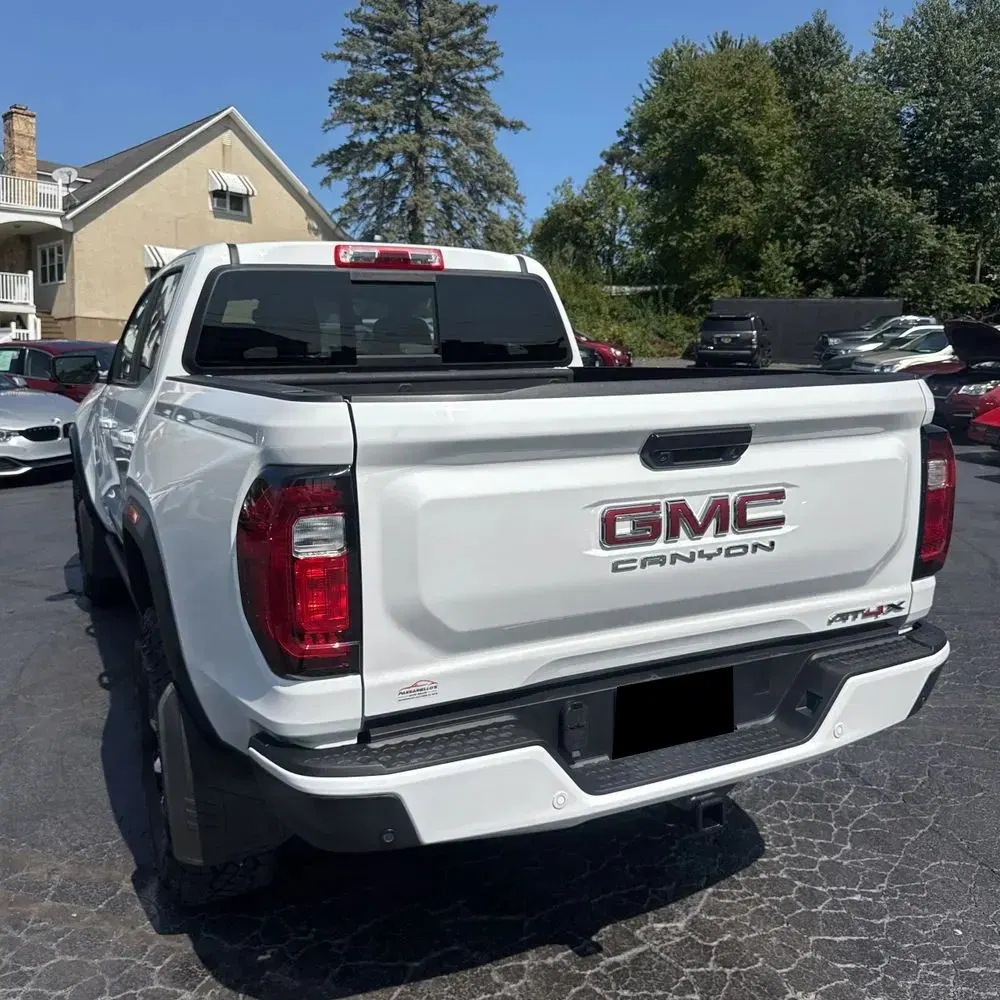 2024 GMC Canyon AT4X