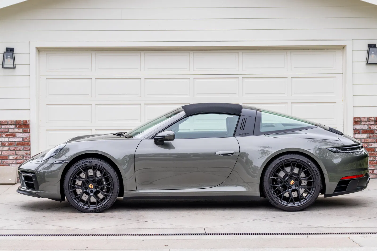 2024 Porsche 911 Targa 4 GTS - 1k miles, 7-Speed Manual Transmission, Aventurine Green Metallic
