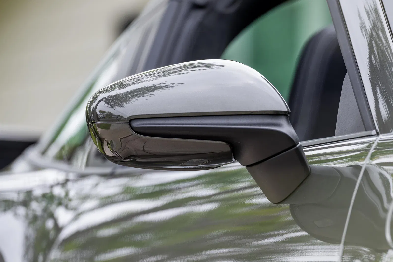 2024 Porsche 911 Targa 4 GTS - 1k miles, 7-Speed Manual Transmission, Aventurine Green Metallic