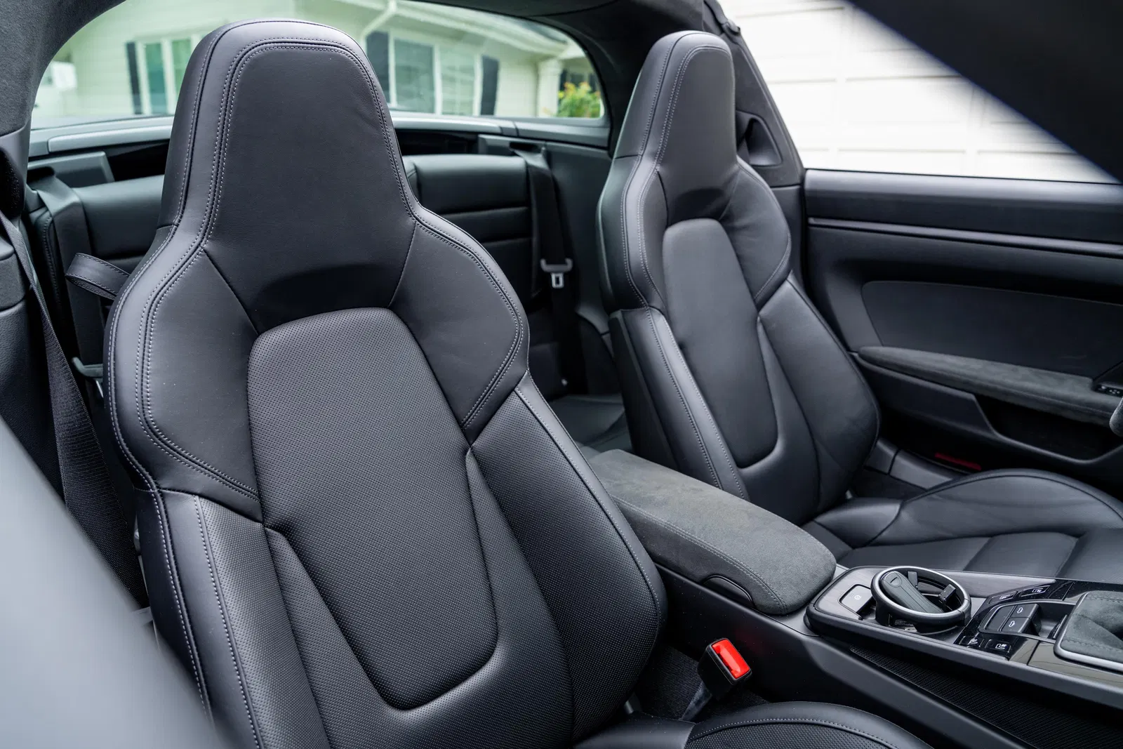 2024 Porsche 911 Targa 4 GTS - 1k miles, 7-Speed Manual Transmission, Aventurine Green Metallic