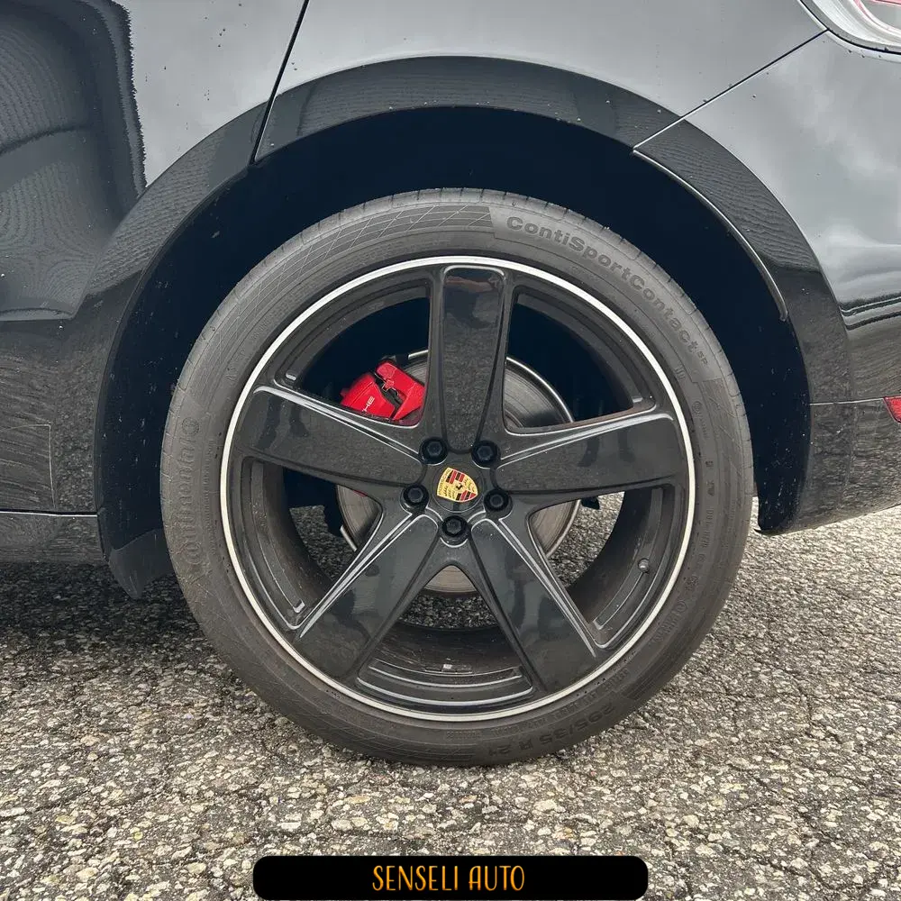2021 Porsche Macan GTS