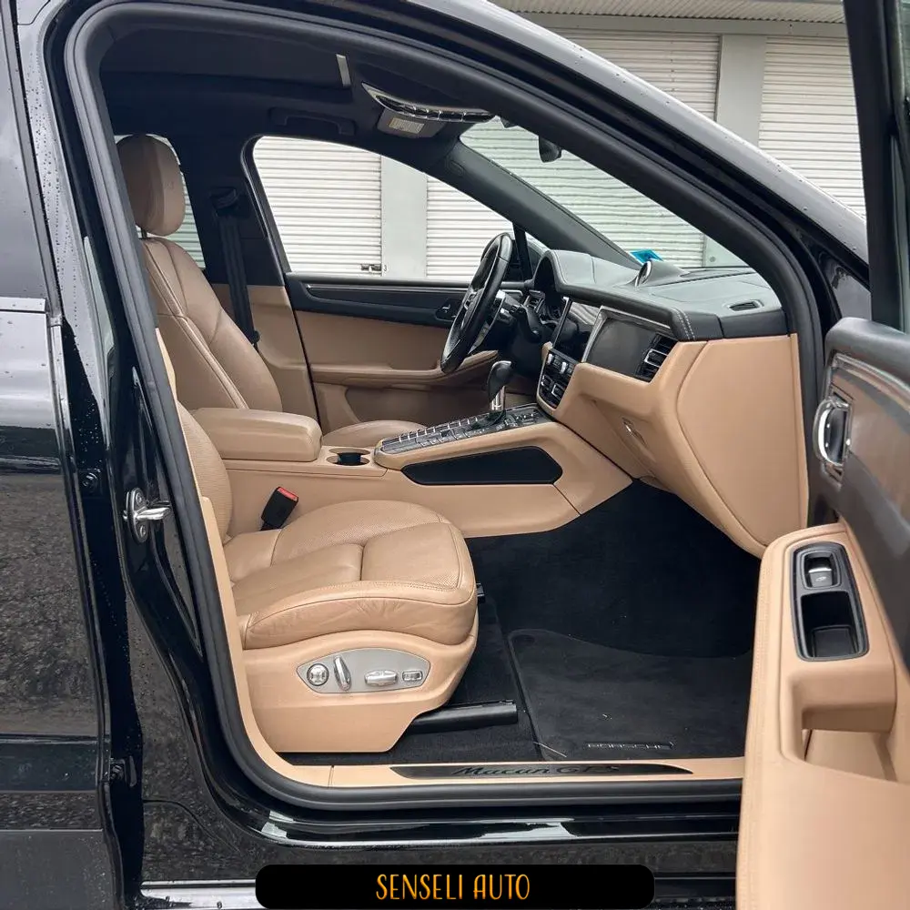 2021 Porsche Macan GTS
